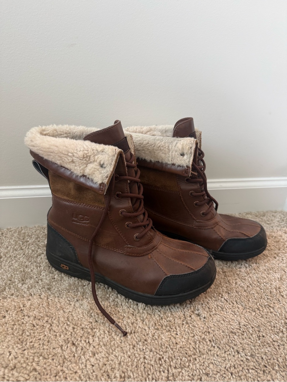Ugg Brown Adirondack Boot - UK 38